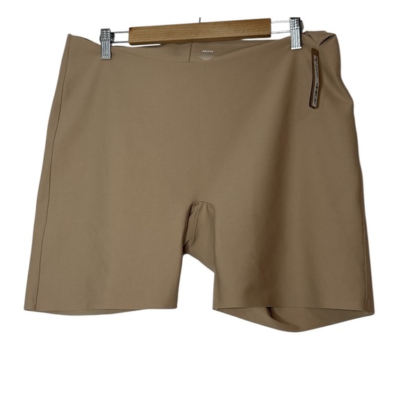 SKIMS Thigh Shorts Women's 4X Plus Clay Dipped Front Shareware Low Rise Mid New‎ - Picture 1 of 8